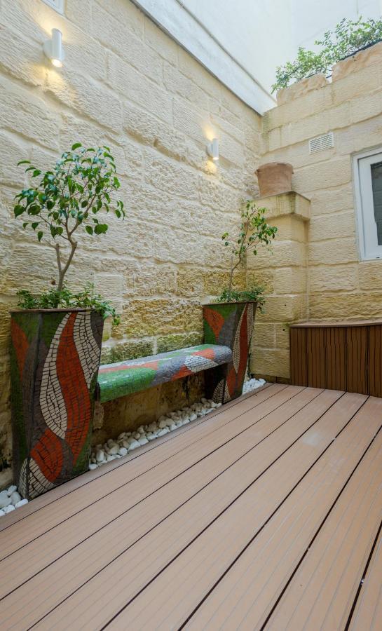 Ta' Gilard - Lovely Renovated Holiday Home Żabbar Kültér fotó
